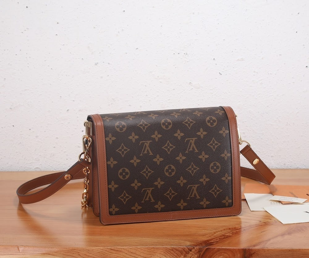 Dragons Bags ln Luxury Bag --81524