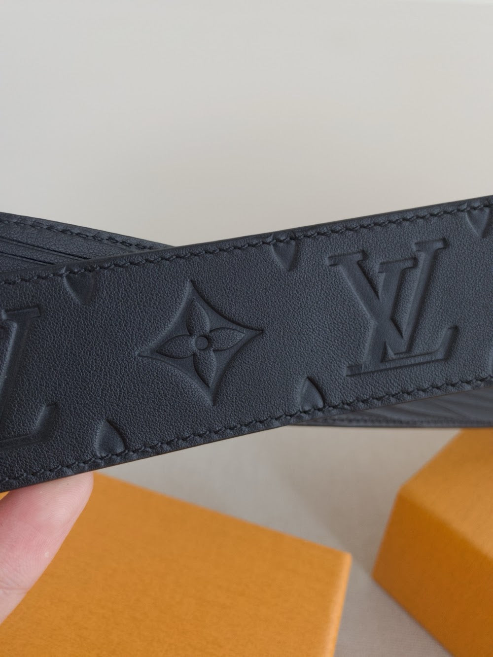 Dragons Bags ln Luxury Belt --109590