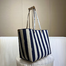 new-luxury-designer-bags-nm7675