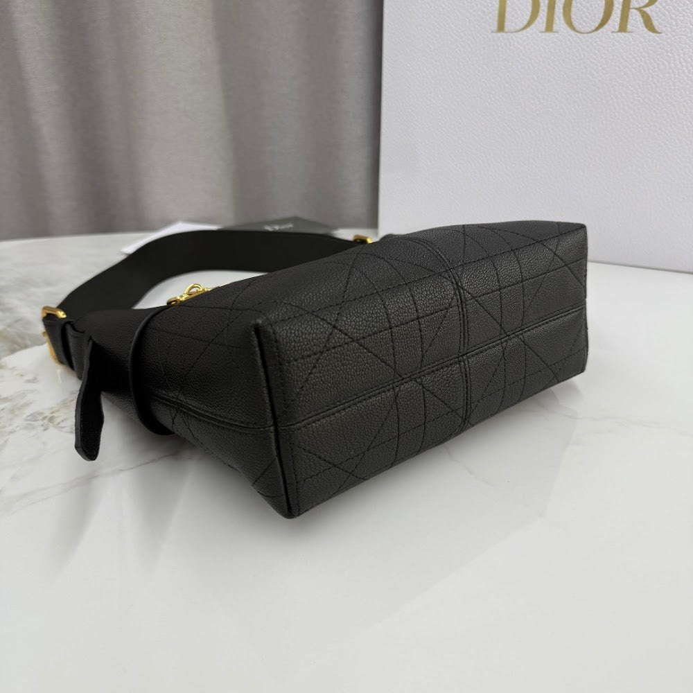 Dragons BagsDiorn Luxury Bag --115649