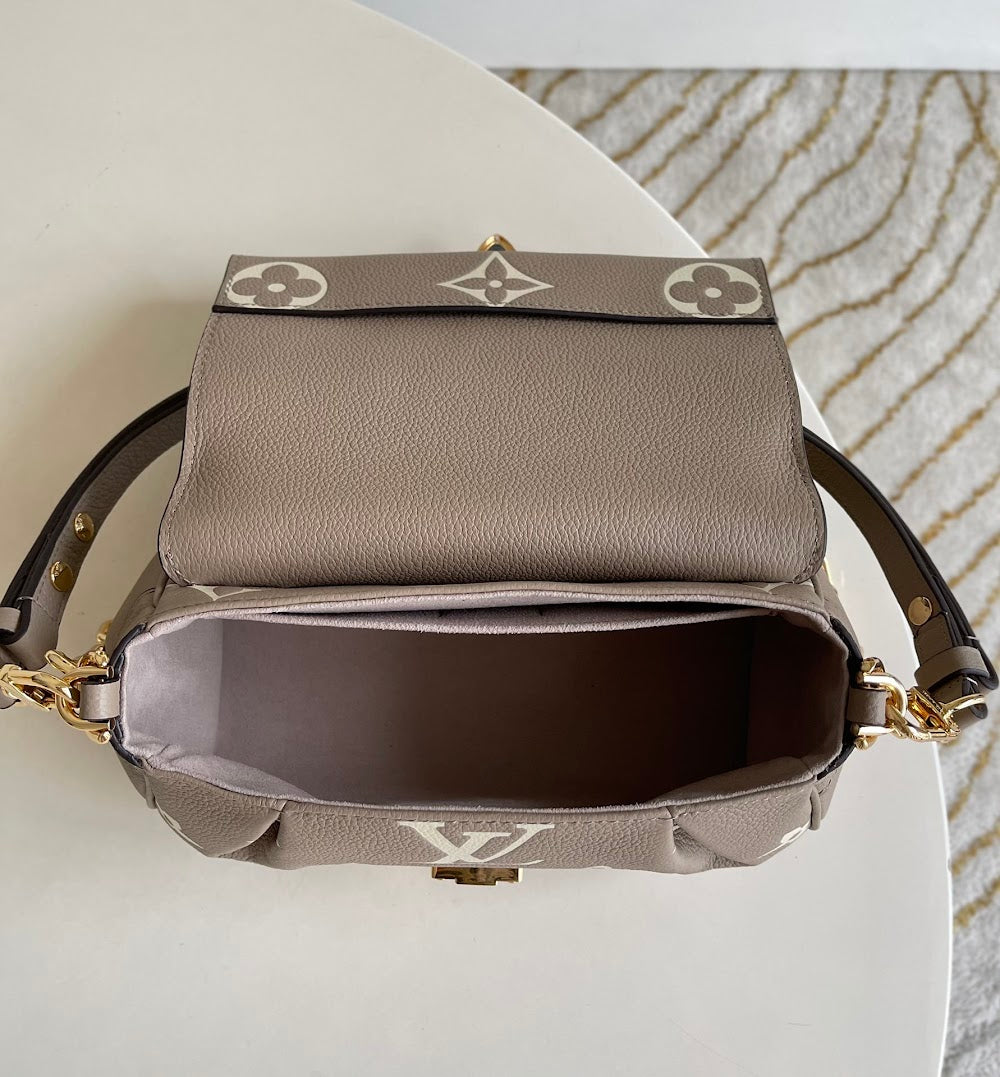 Dragons Bags ln Luxury Bag --96010