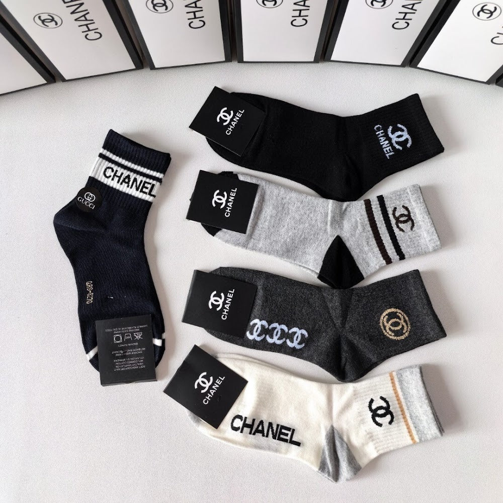 Dragons Bags Premium Luxury Socks --98036