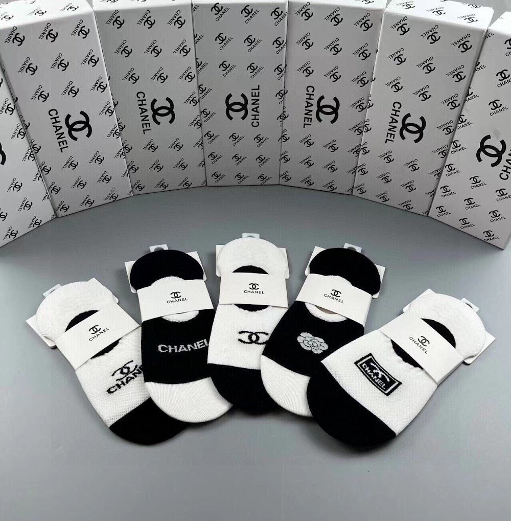 Dragons Bags Premium Luxury Socks --98197