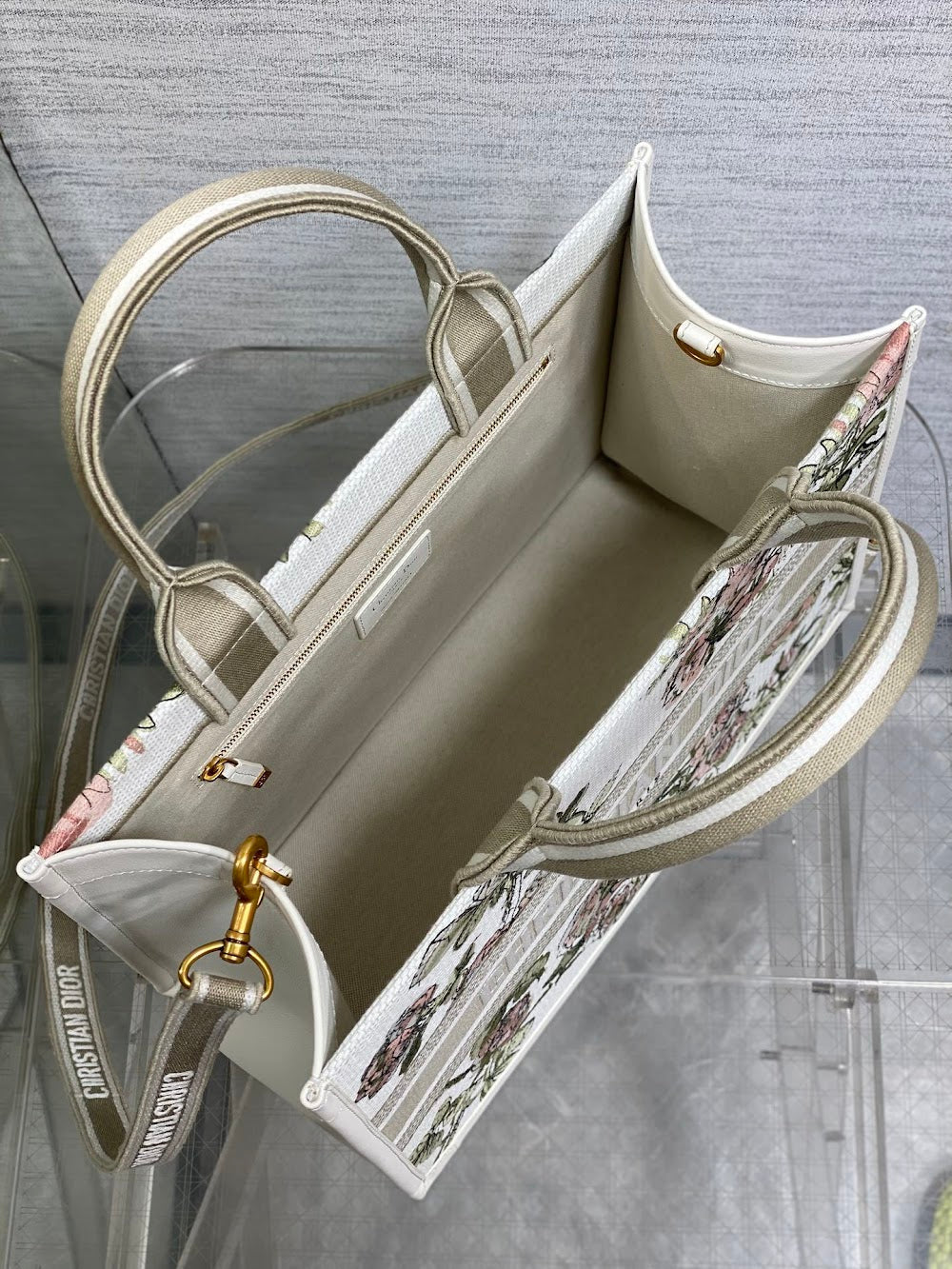 Dragons BagsDiorn Luxury Bag --115242