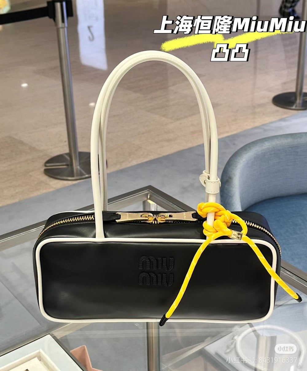 Dragons Bags Miun Miun Luxury Bag --123019