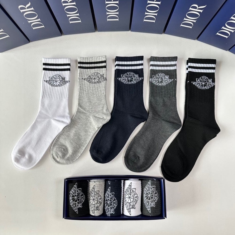 Dragons Bags Premium Luxury Socks --98007