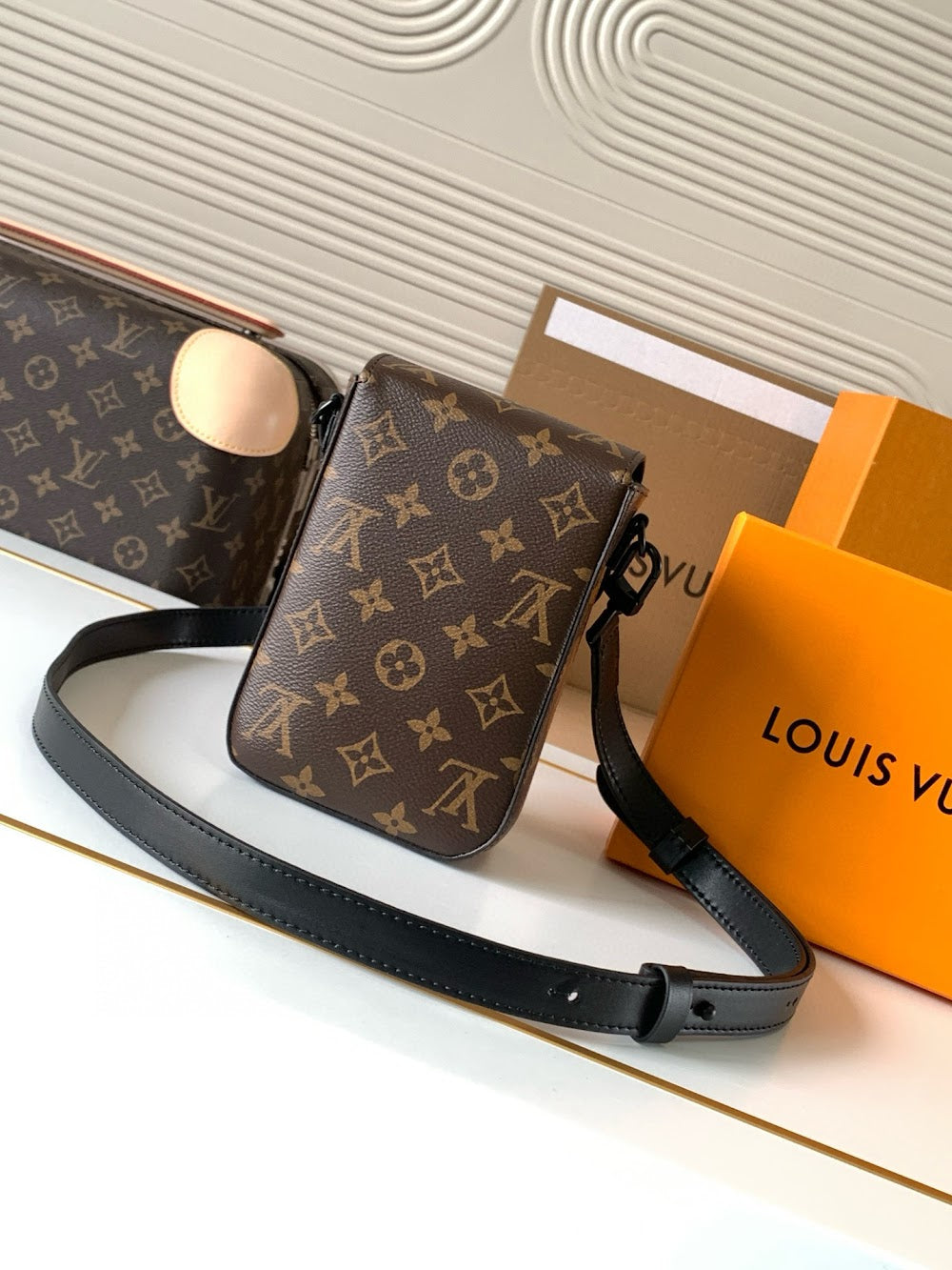 Dragons Bags ln Luxury Bag --70953