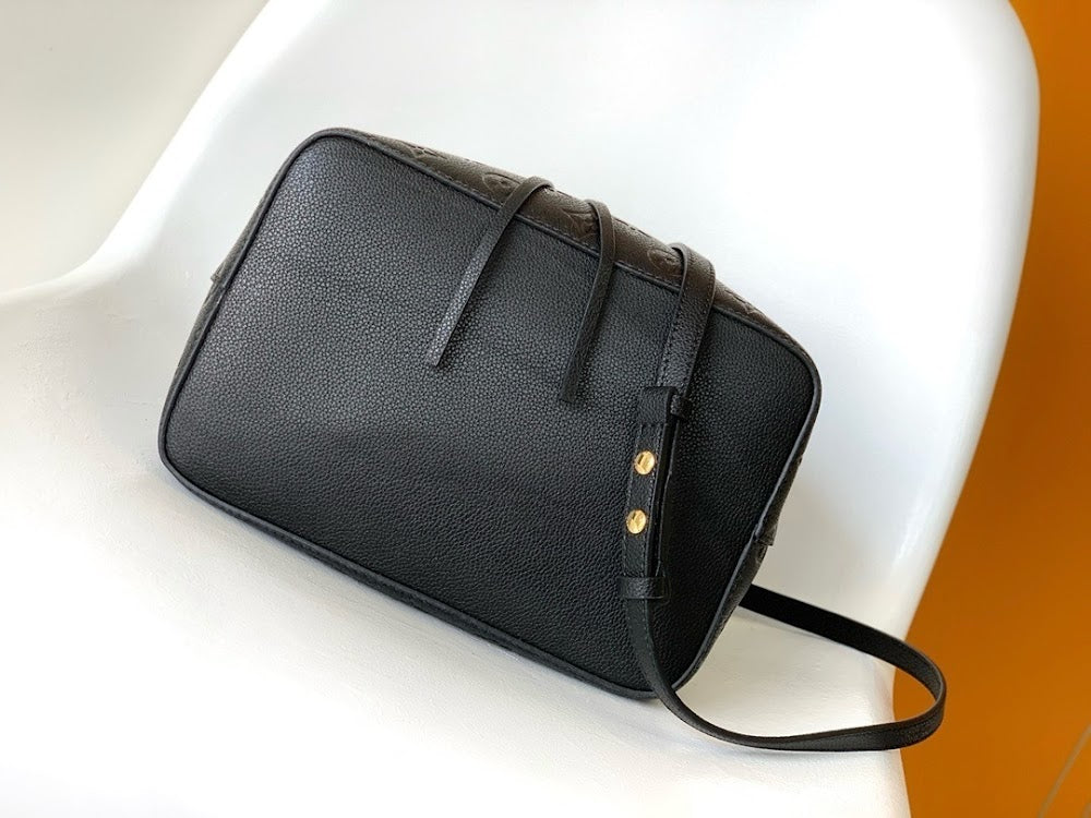 Dragons Bags ln Luxury Bag --81782