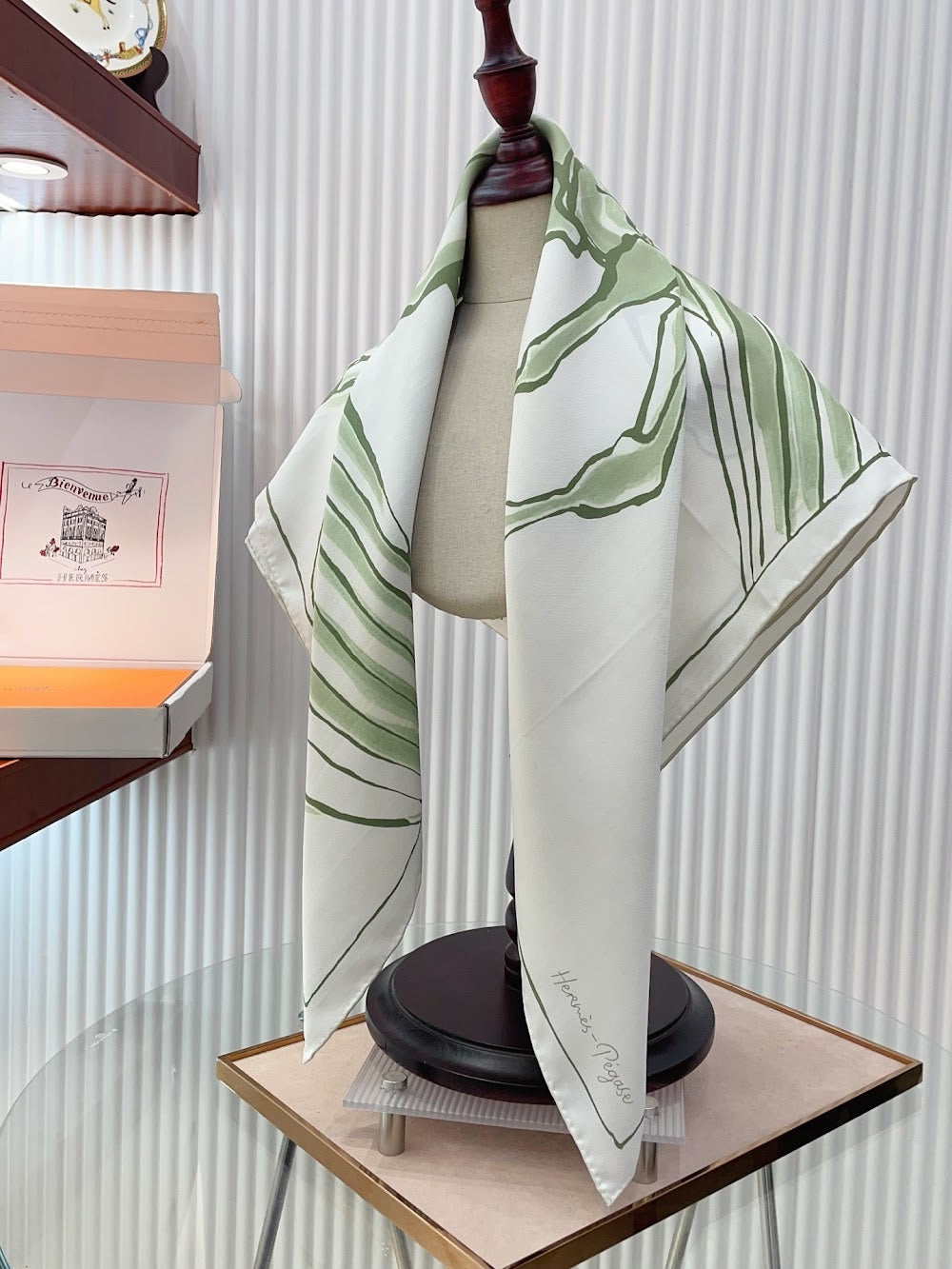 Dragons Bags Premium Designer Scarf --98824
