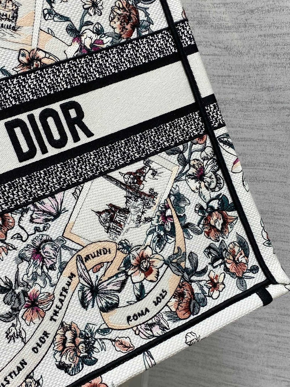 Dragons BagsDiorn Luxury Bag --115455