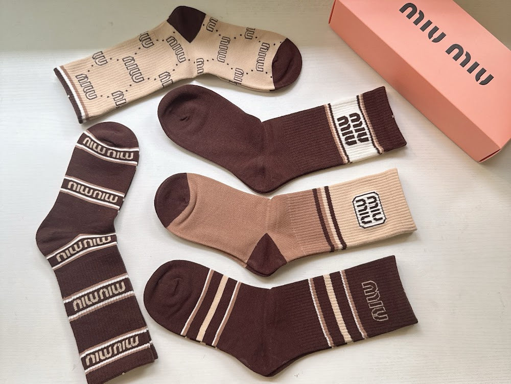 Dragons Bags Premium Luxury Socks --98545
