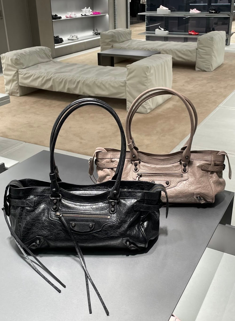 Dragons Bags Balenciaga Luxury Bag --111064