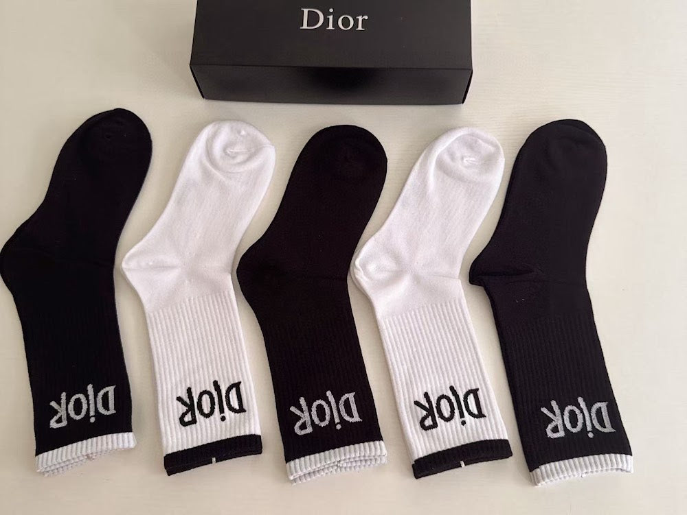 Dragons Bags Premium Luxury Socks --98606