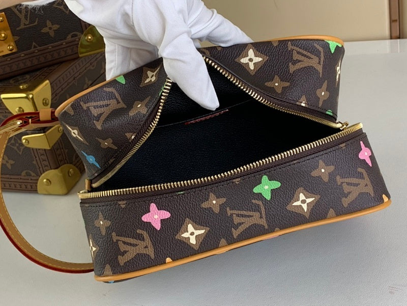 Dragons Bags ln Luxury Bag --68954