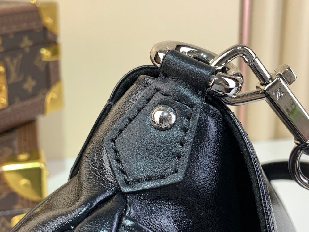 Dragons Bags ln Luxury Bag --58892