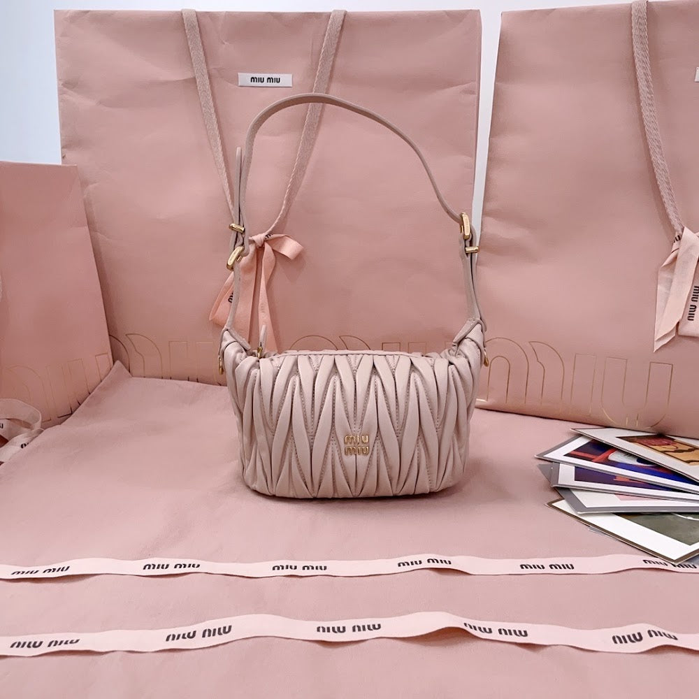 Dragons Bags Miun Miun Luxury Bag --123702