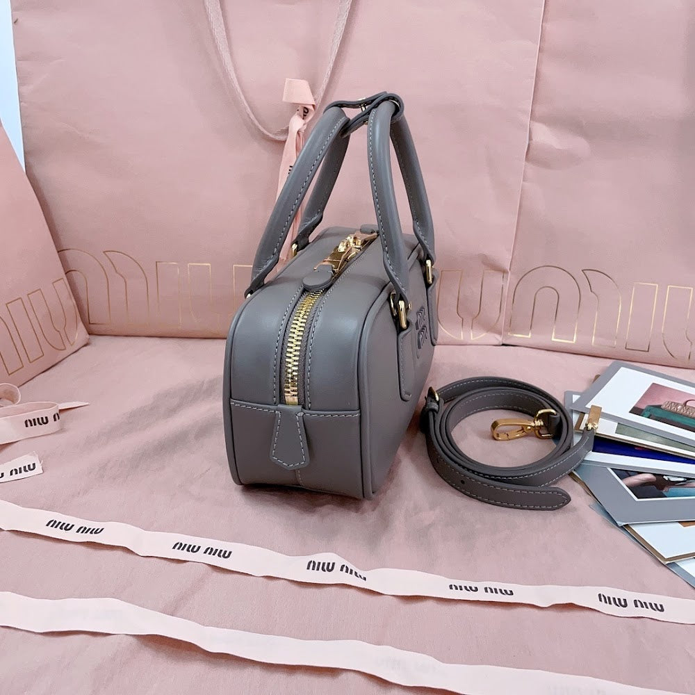 Dragons Bags Miun Miun Luxury Bag --122890