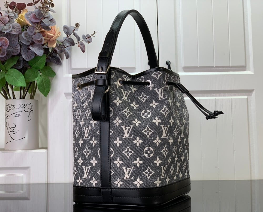 Dragons Bags ln Luxury Bag --96792