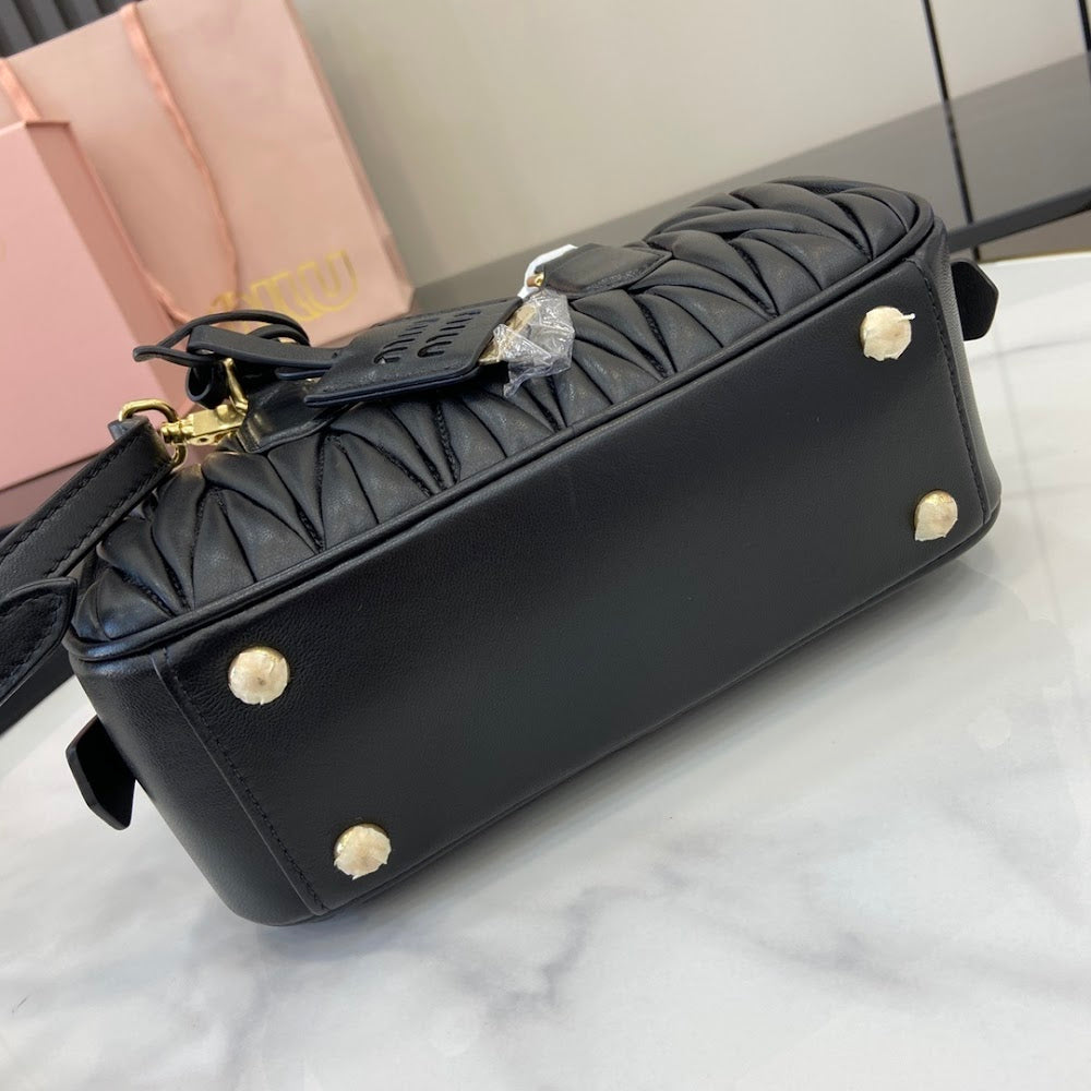 Dragons Bags Miun Miun Luxury Bag --122179