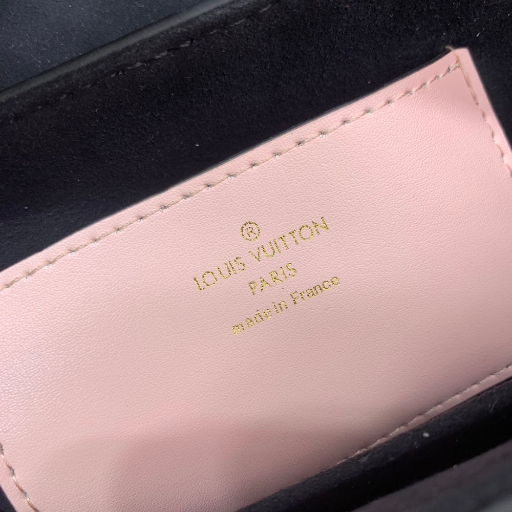 Dragons Bags ln Luxury Bag --66592