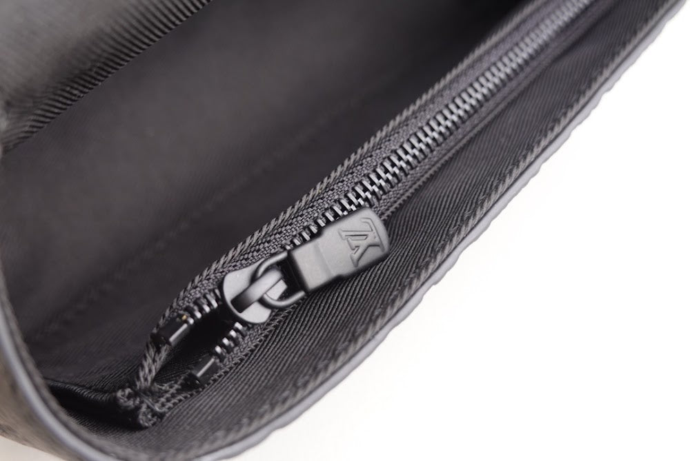 Dragons Bags ln Luxury Bag --67772