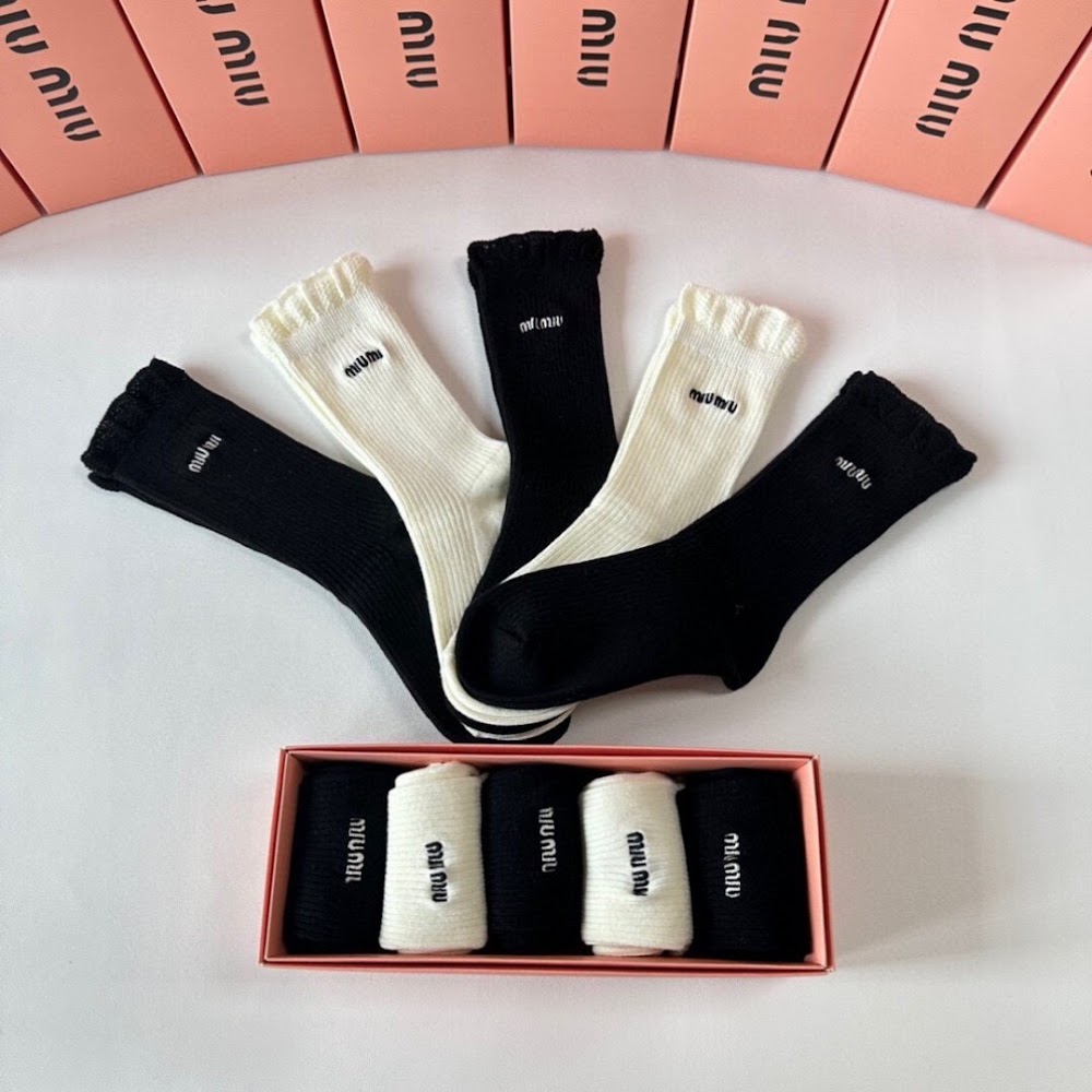 Dragons Bags Premium Luxury Socks --98024