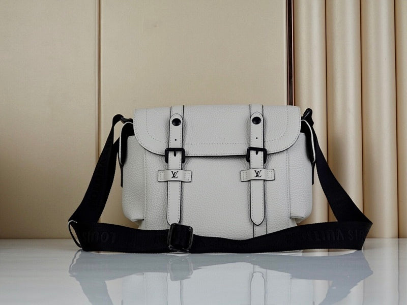 Dragons Bags ln Luxury Bag --66691