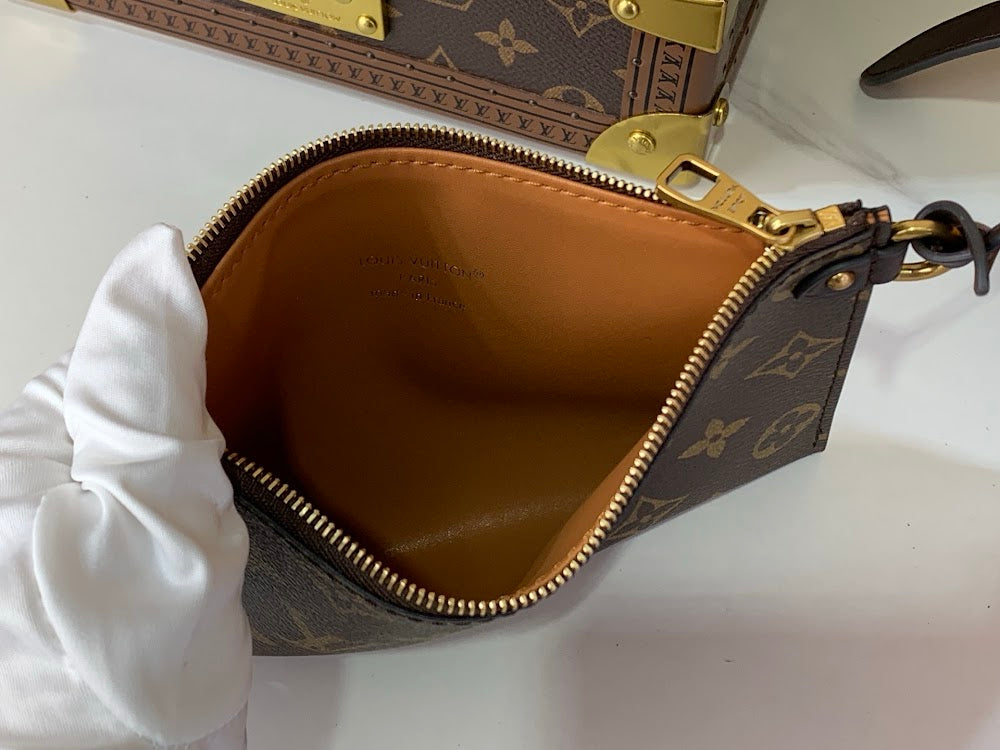 Dragons Bags ln Luxury Bag --62982