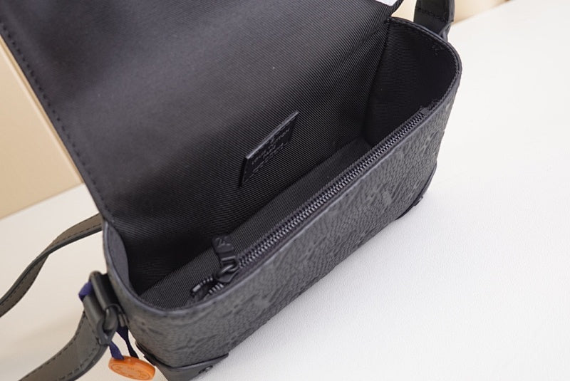 Dragons Bags ln Luxury Bag --67783