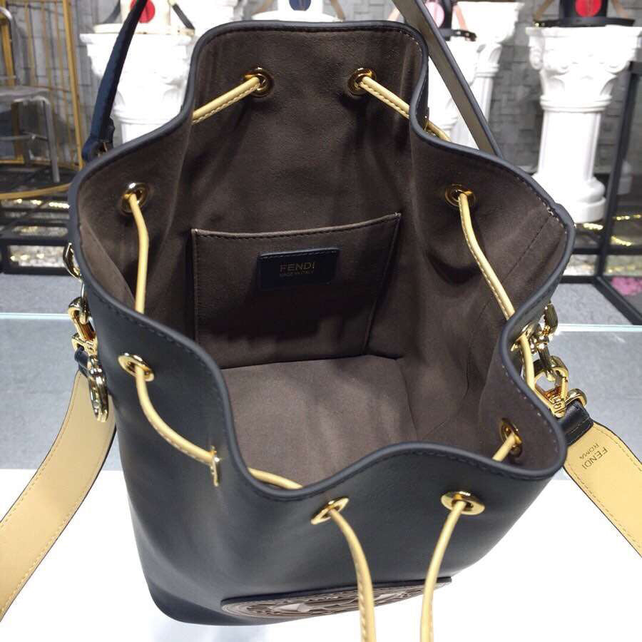 new-designer-premium-bags-nm15117