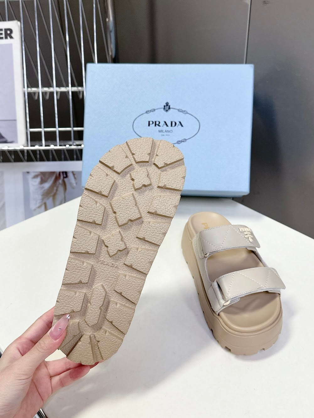 Dragons Bags Prada Luxury Heels --52710