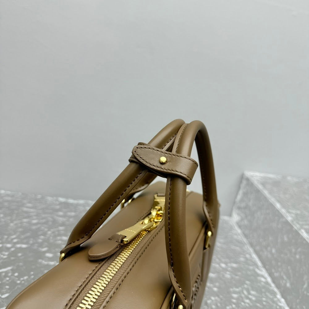 Dragons Bags Miun Miun Luxury Bag --123422