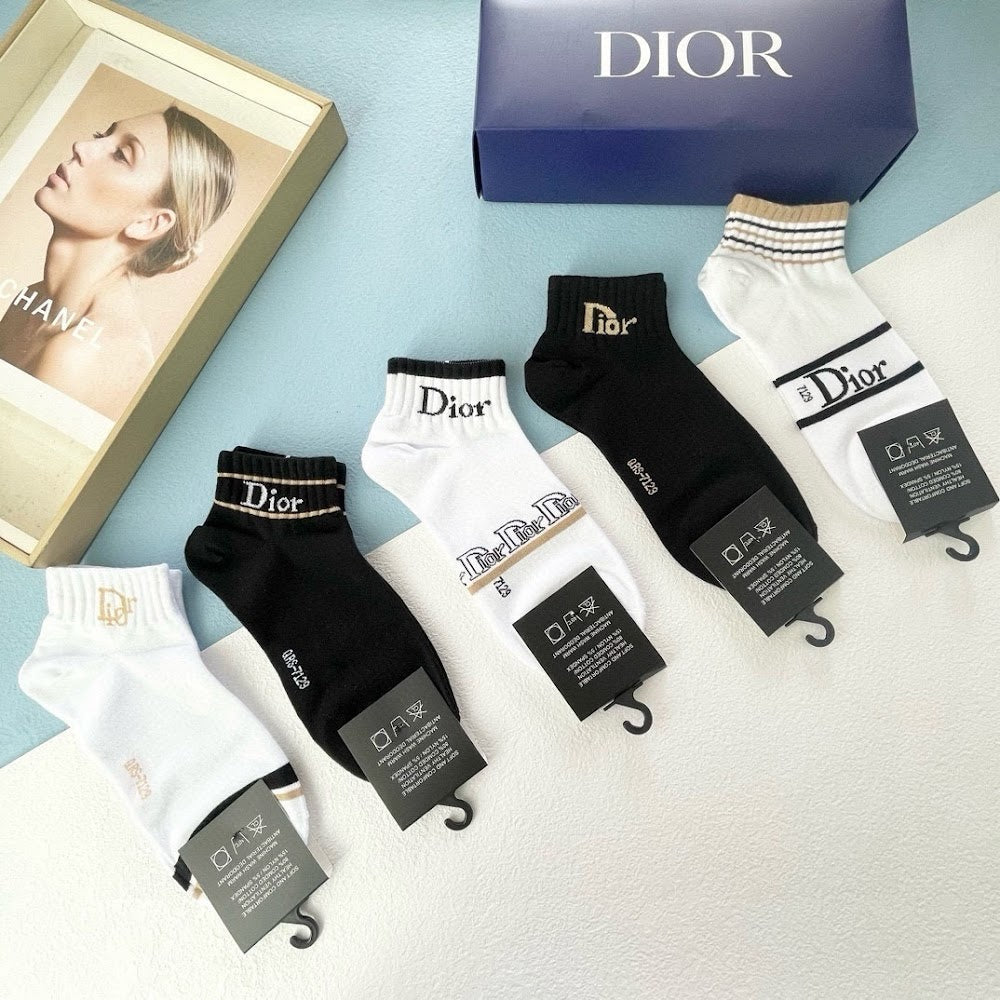 Dragons Bags Premium Luxury Socks --98760