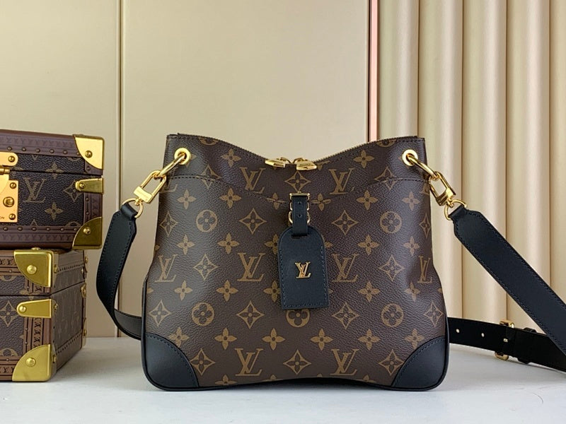 Dragons Bags ln Luxury Bag --68705