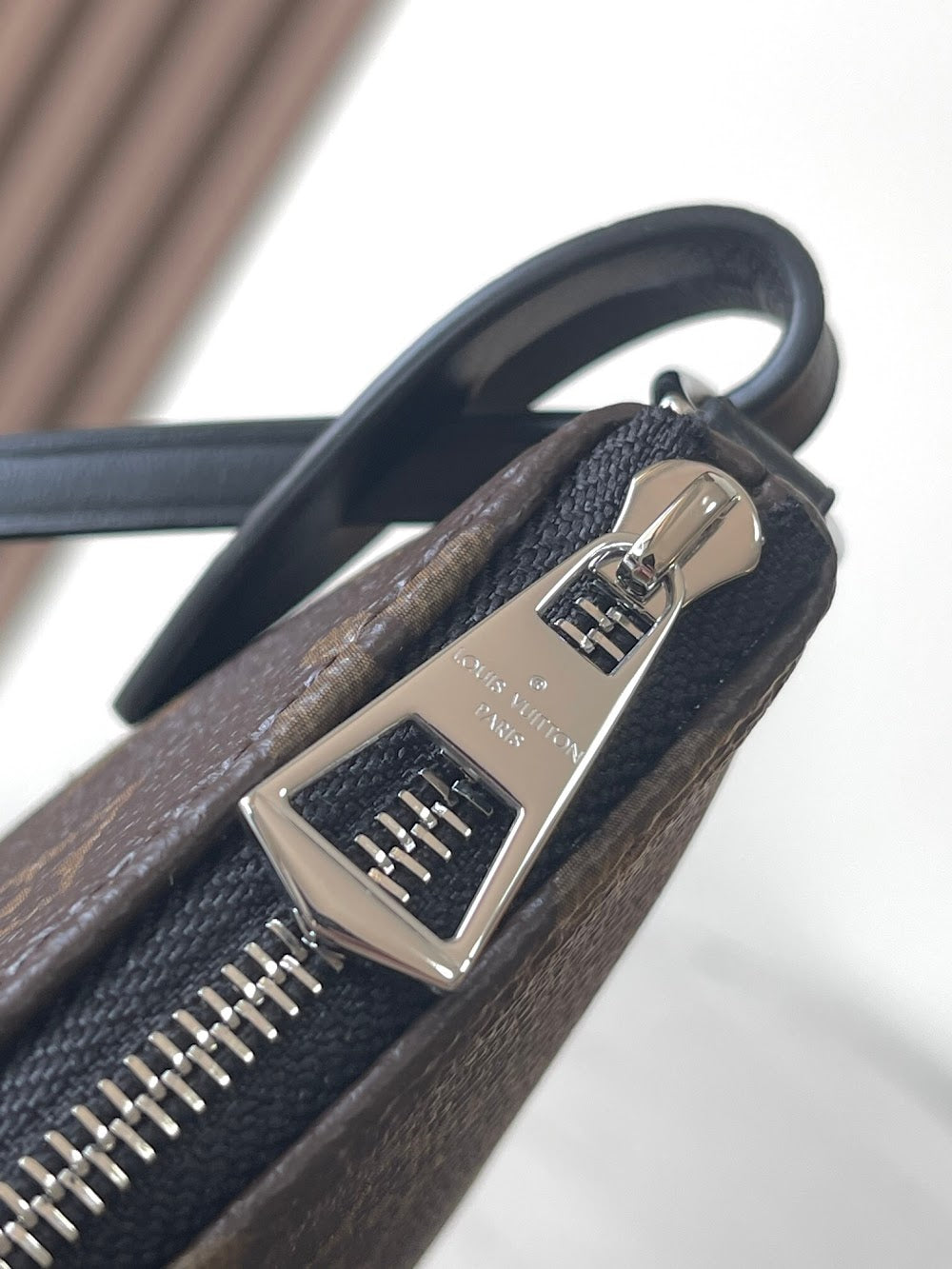 Dragons Bags ln Luxury Bag --97215