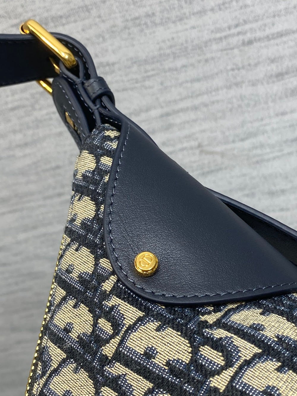 Dragons BagsDiorn Luxury Bag --116070