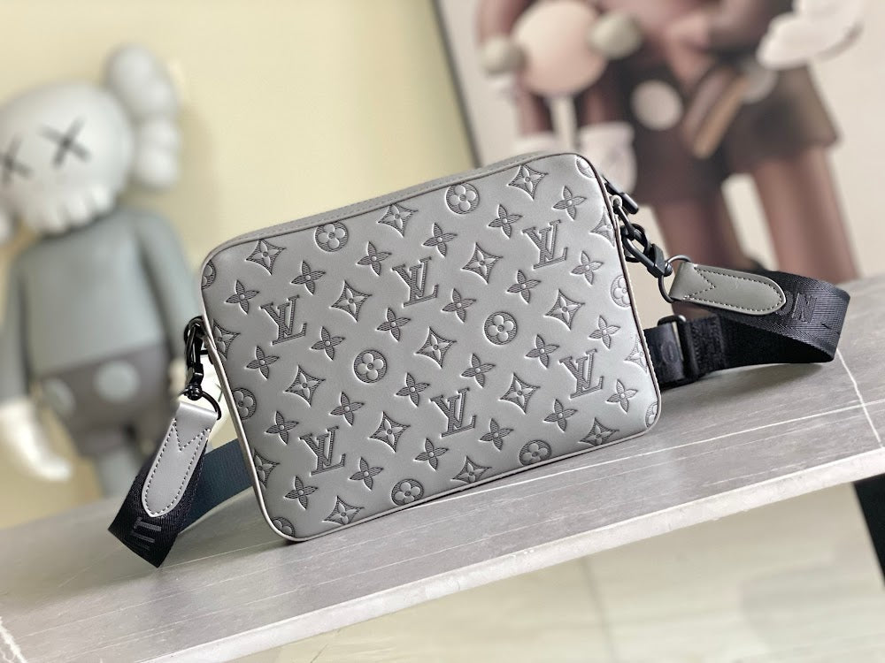 Dragons Bags ln Luxury Bag --70710