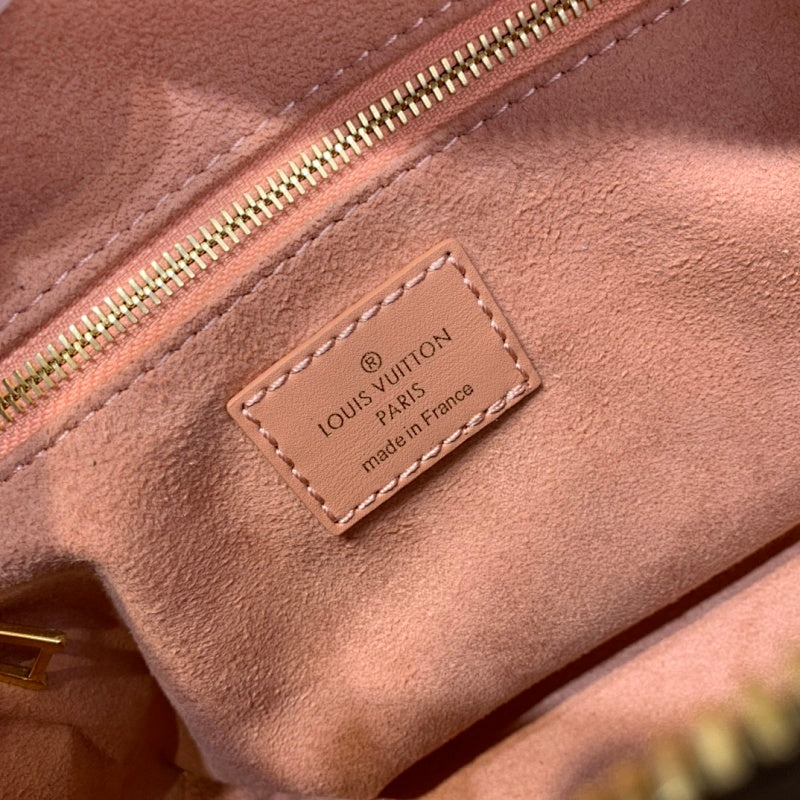 Dragons Bags ln Luxury Bag --59582