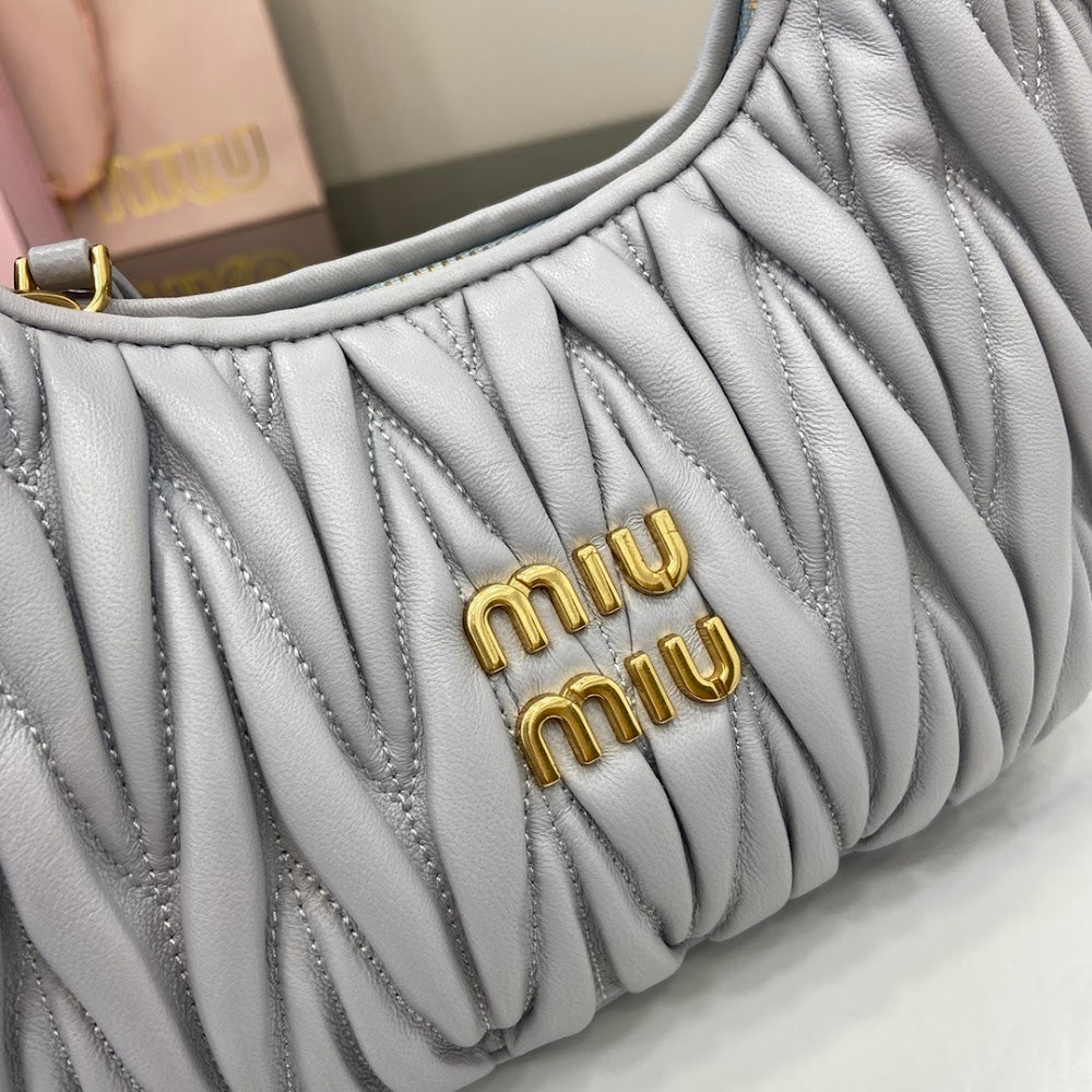 Dragons Bags Miun Miun Luxury Bag --122172