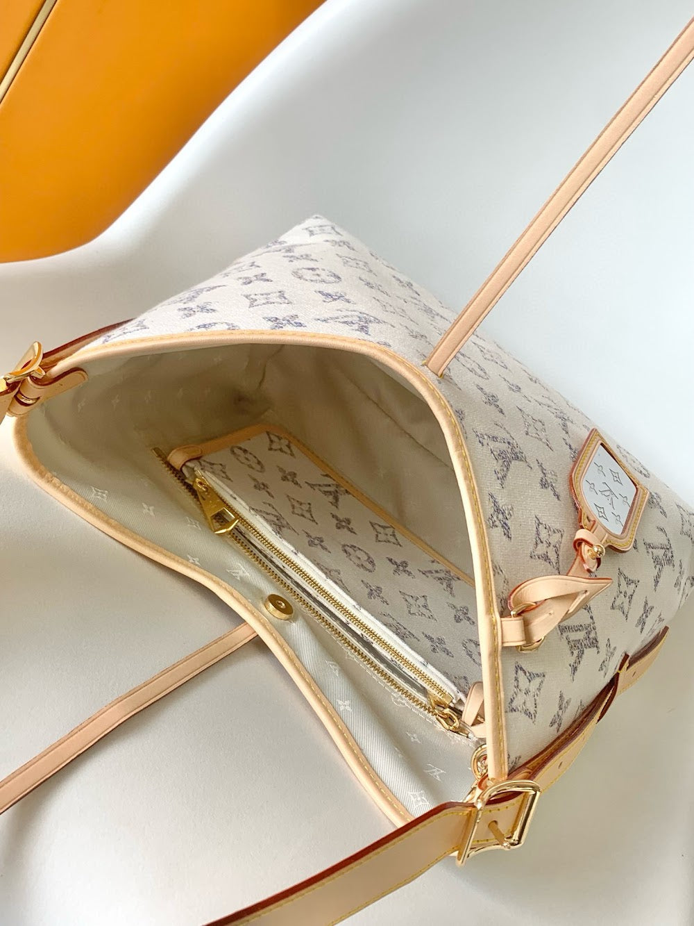 Dragons Bags LVn Luxury Bag --80560
