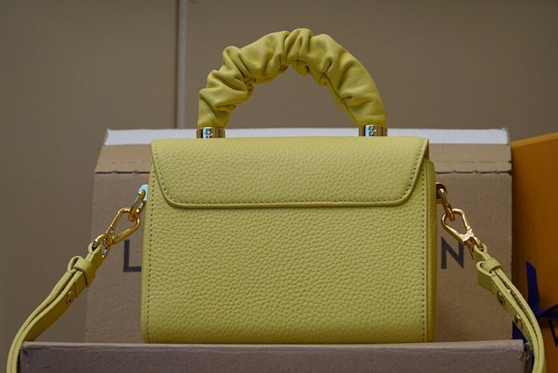 Dragons Bags ln Luxury Bag --60050