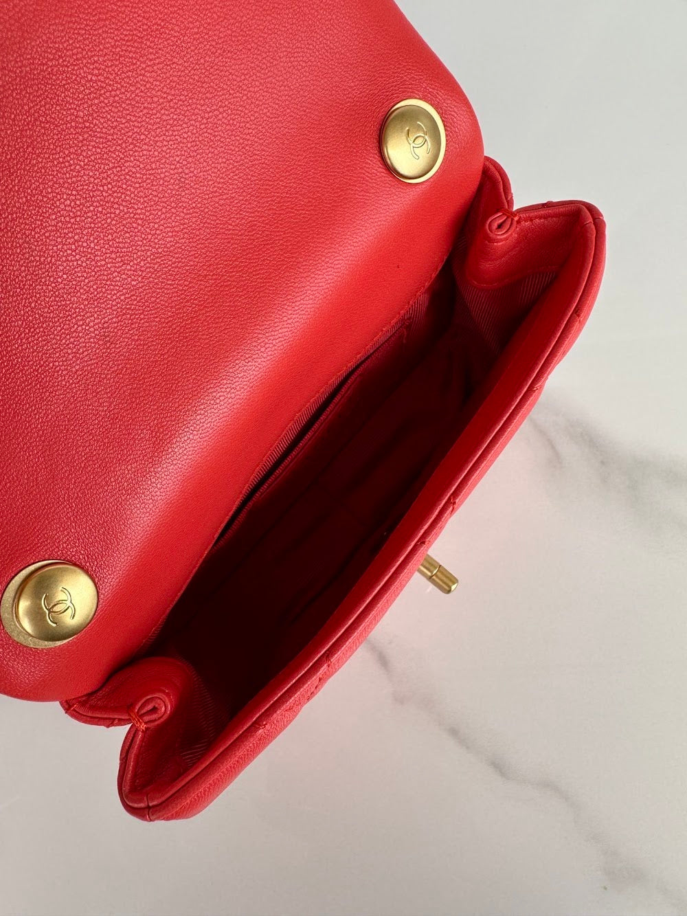 new-luxury-designer-bags-nm9336