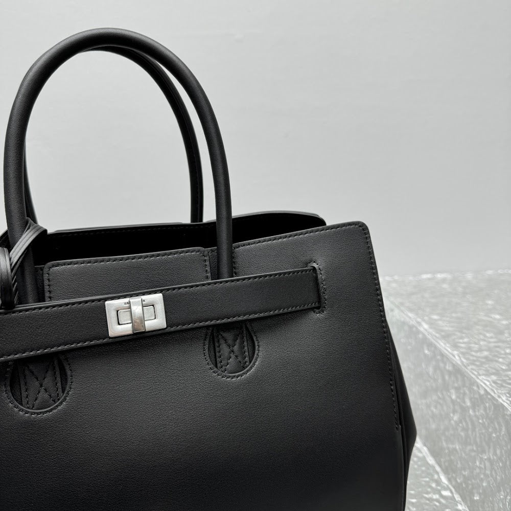 Dragons Bags Balenciaga Luxury Bag --110858