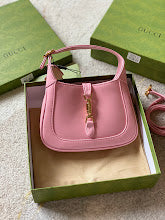 new-designer-premium-bags-nm8781