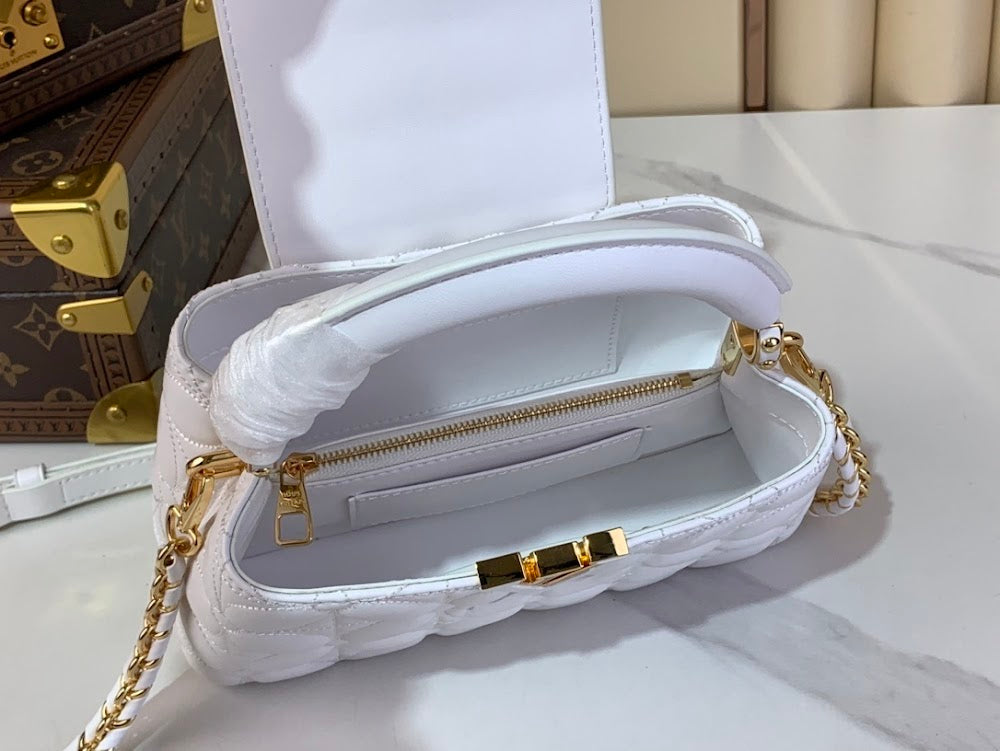 Dragons Bags ln Luxury Bag --62576