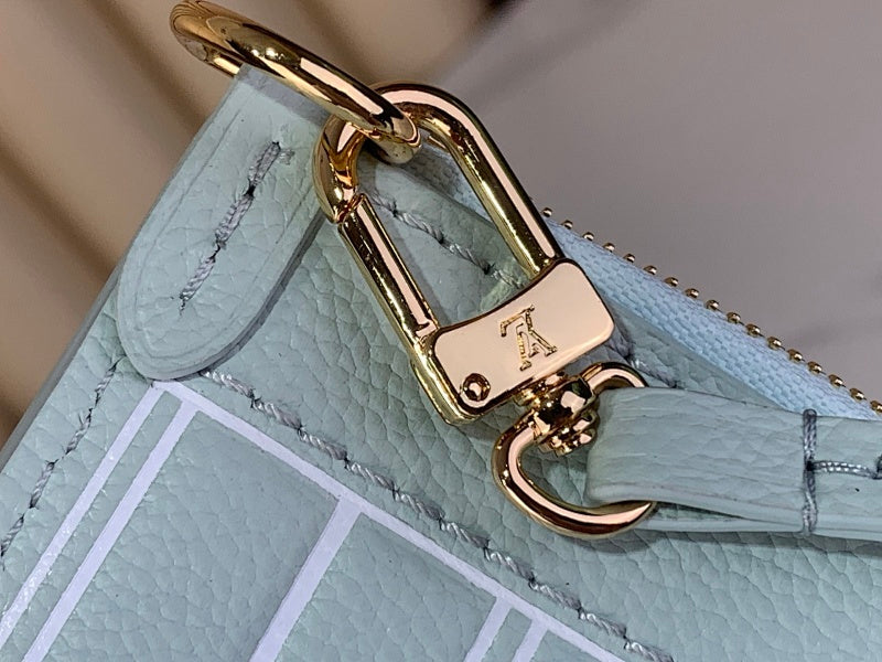 Dragons Bags ln Luxury Bag --70027