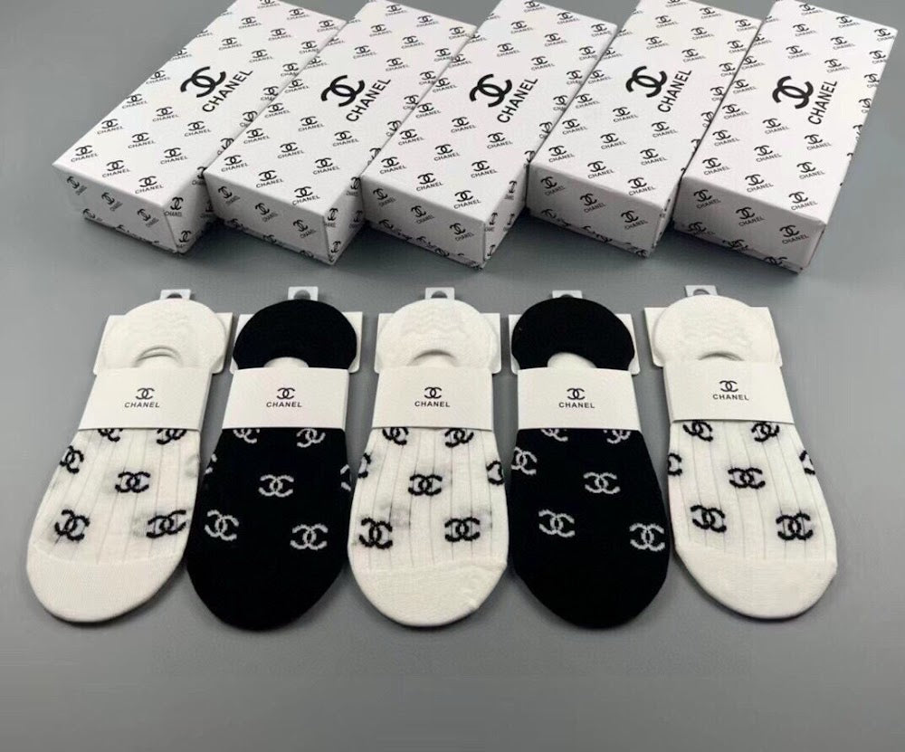 Dragons Bags Premium Luxury Socks --98513
