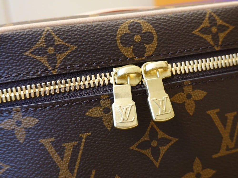 Dragons Bags ln Luxury Bag --60232