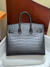 new-luxury-designer-bags-nm9164