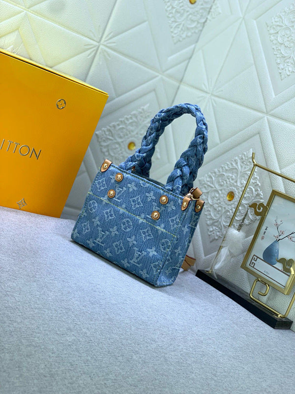 Dragons Bags ln Luxury Bag --81498